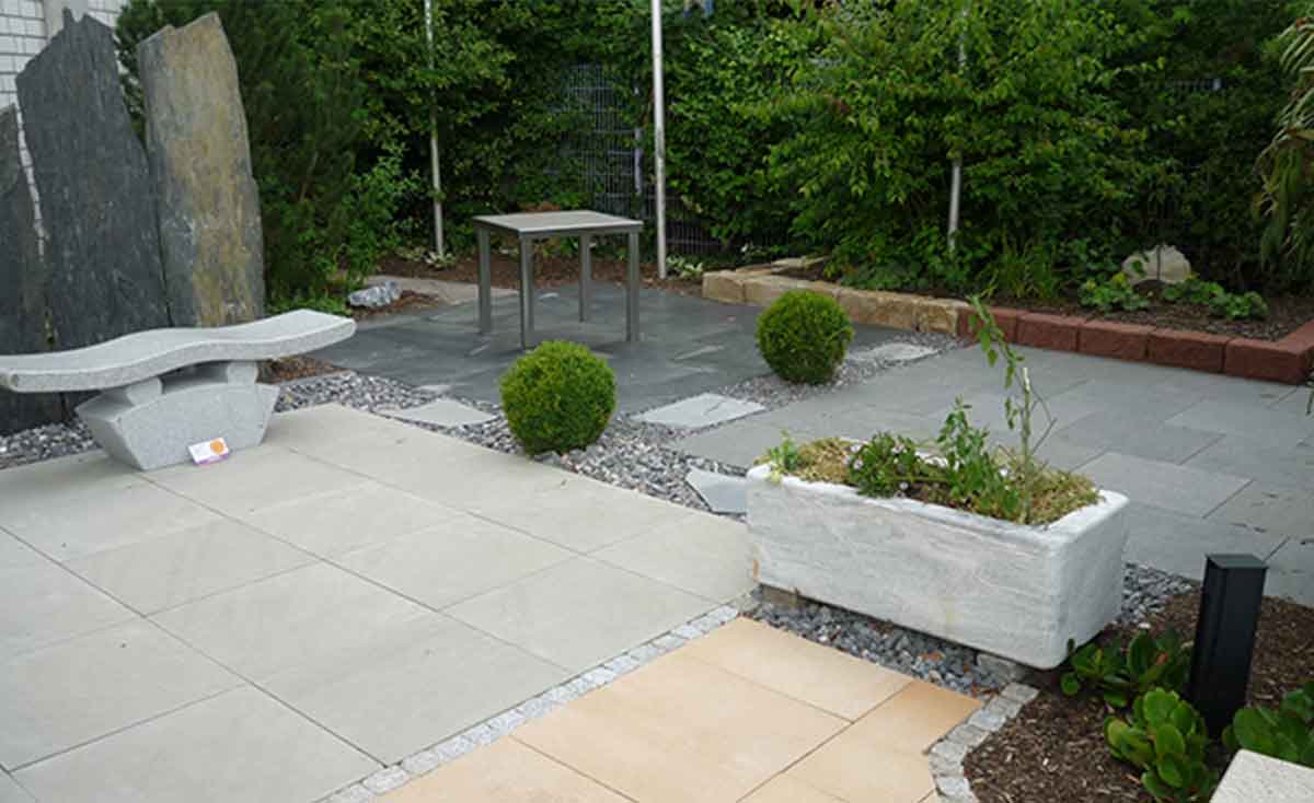 Große Auswahl an Fliesen und Natursteinen in Neukirchen